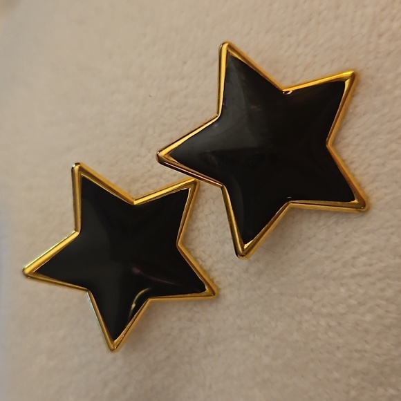 Vintage 1980s Gold and Black Metal Star Baddie Earrings - Picture 2 of 5